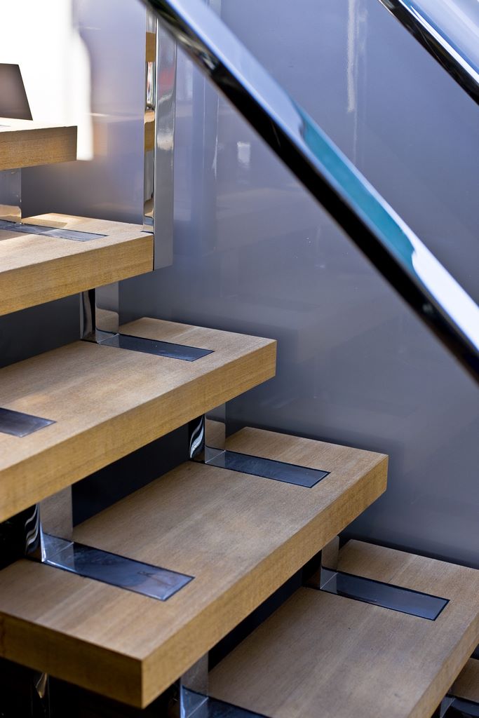 60 years stairs_10 - 1K JPEG