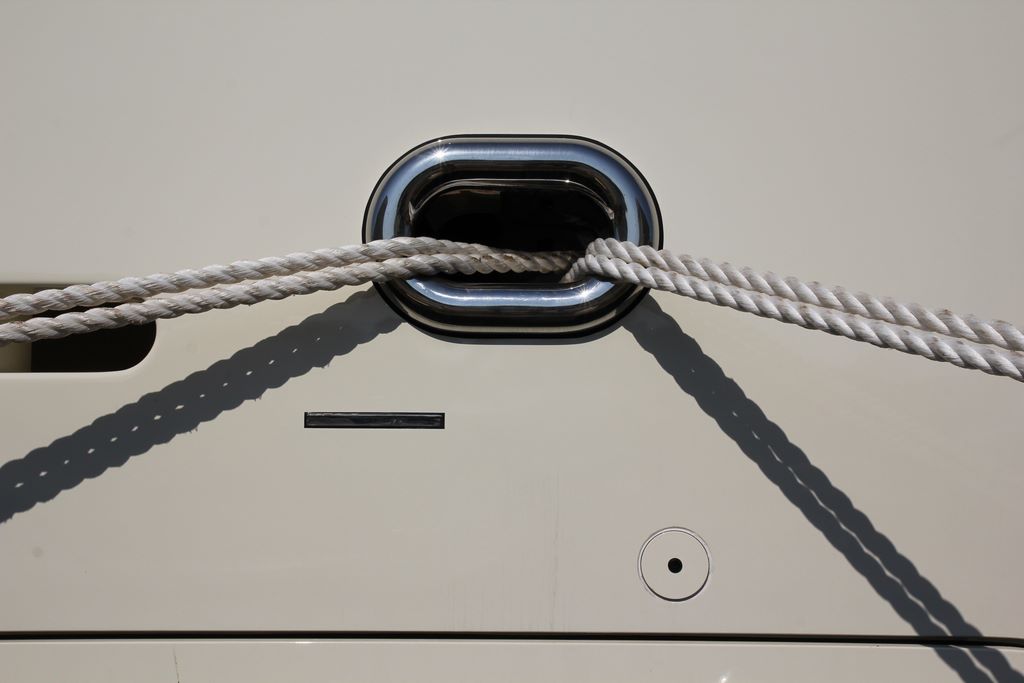 rocky bollard_19 - 1K JPEG